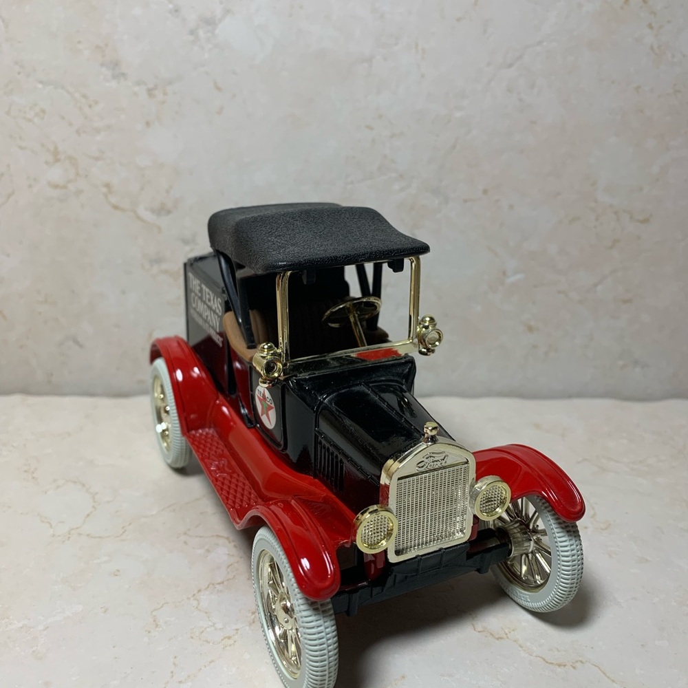 Vintage Texaco 1918 Ford Runabout die-cast metal coin bank- - Picture 3 of 10